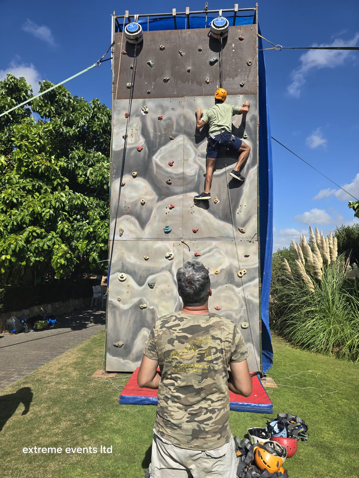 קיר טיפוס - תמונה 3