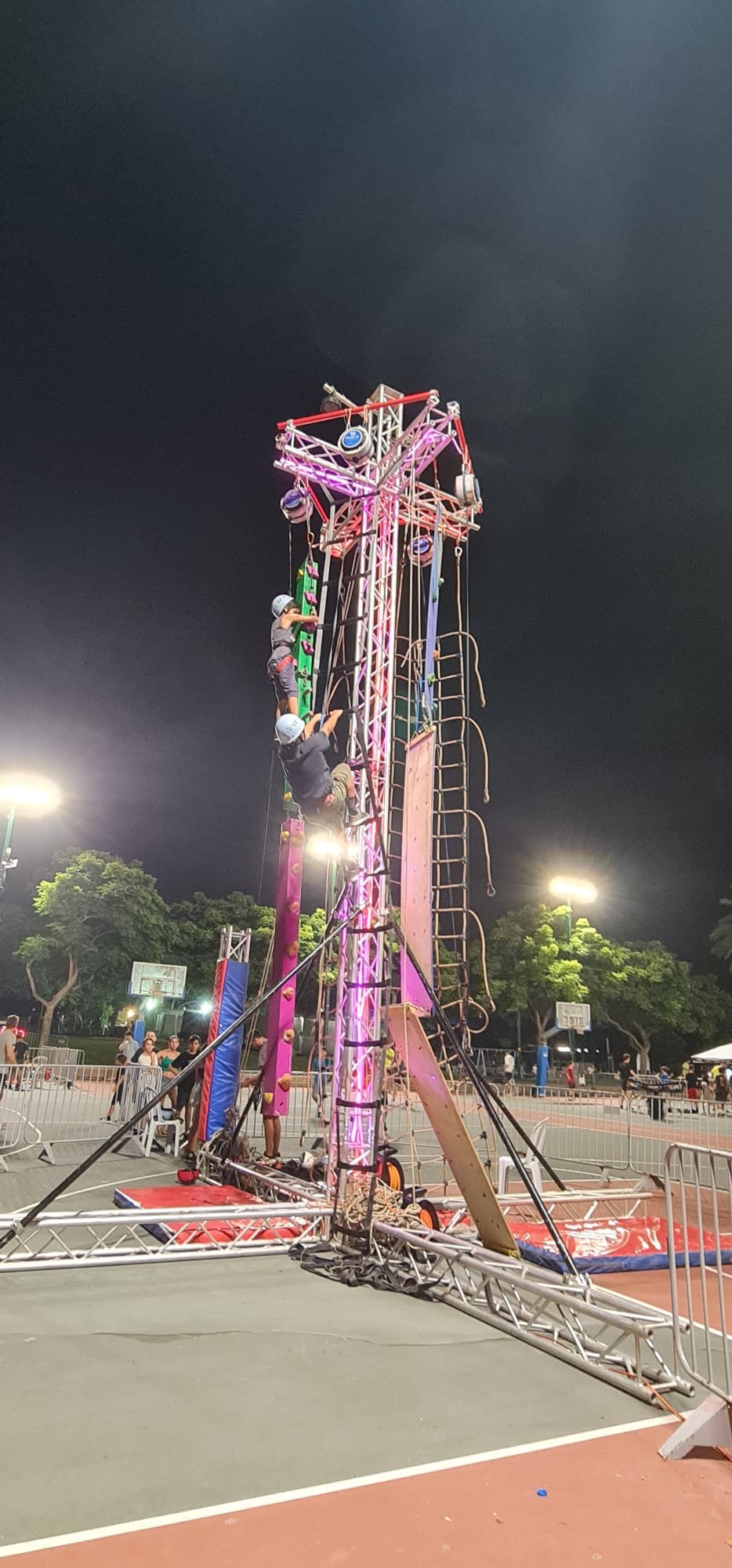 מתקני אקסטרים - תמונה 24