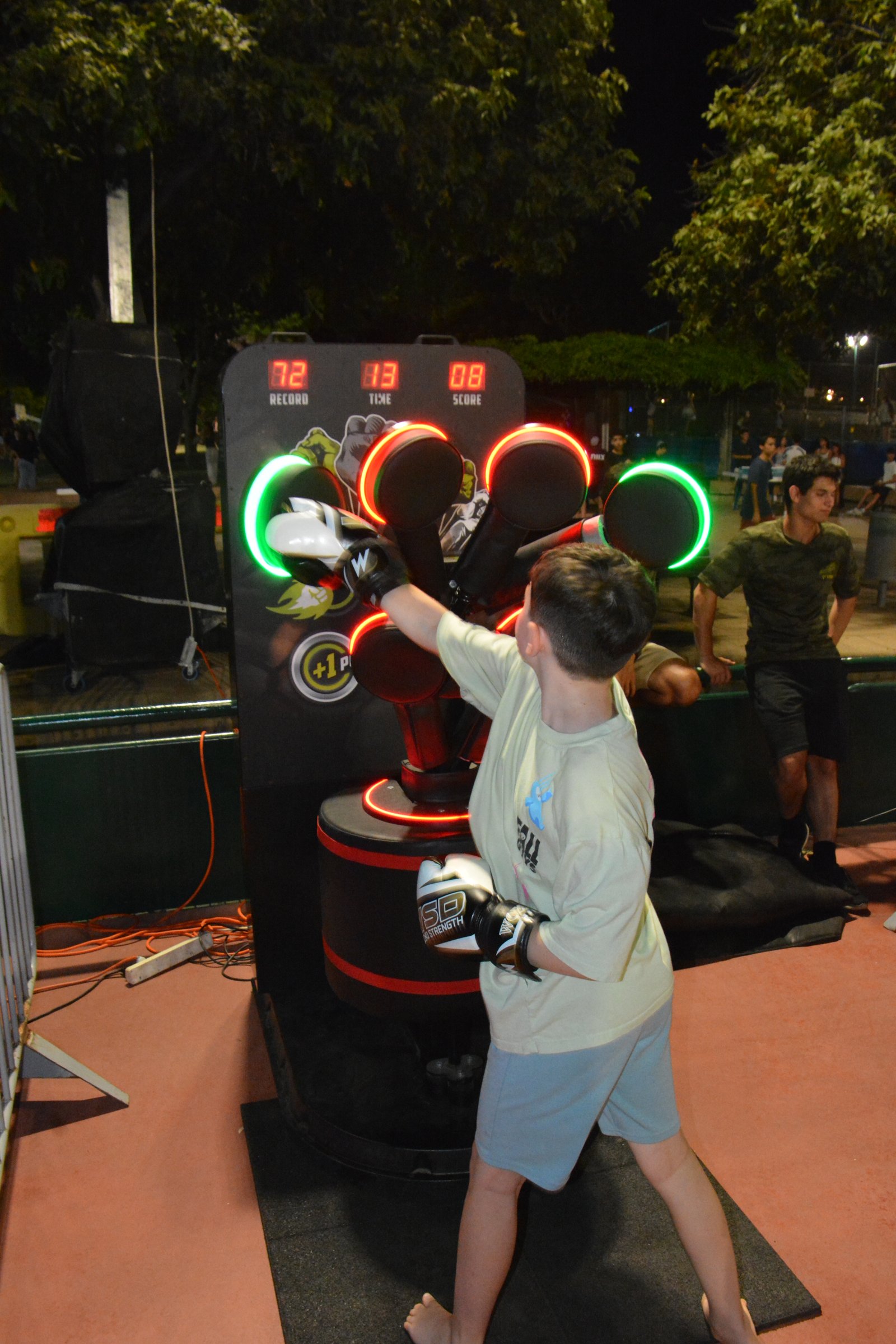 מתקנים ומכונות MMA - תמונה 2